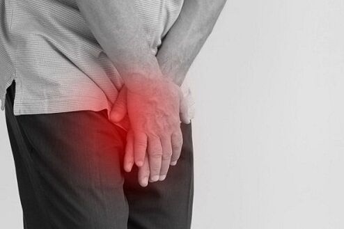 Douleur chez un homme souffrant de prostatite