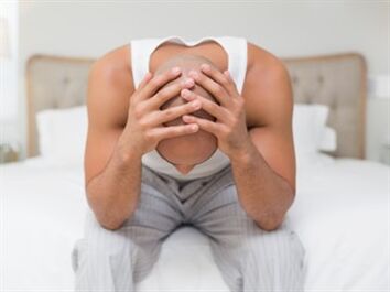 L'impuissance chez les hommes est une conséquence déplorable des rechutes de prostatite chronique